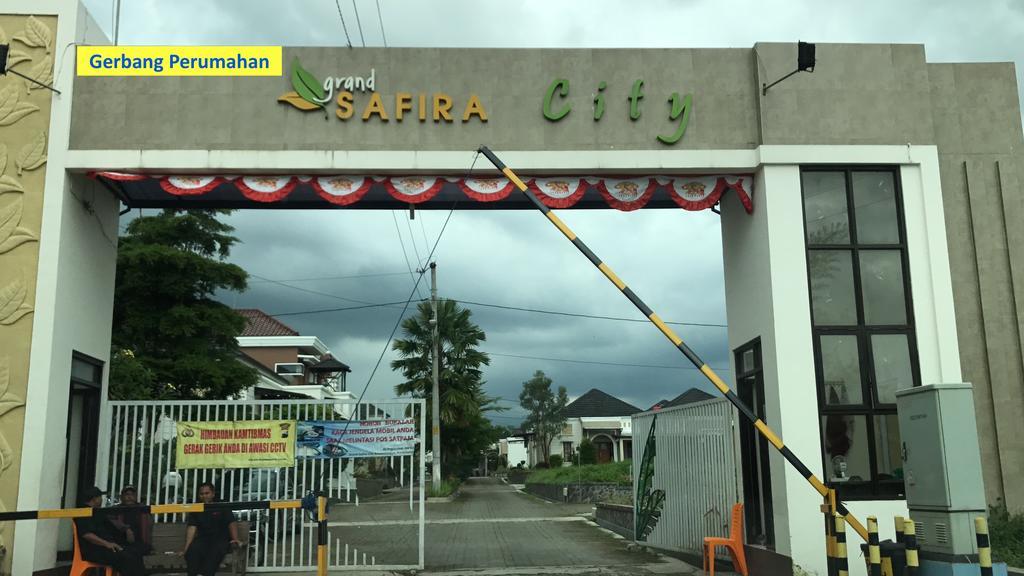 Nariska Suite Homestay Purwokerto Exteriér fotografie